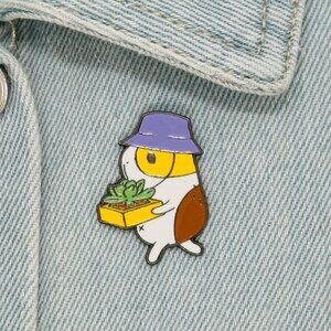 ✨Cuy Andes Guinea Pig Pet Succulent Gardener Animal Enamel Pin With Hat Plant